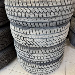 215/65R16 OVATION W586 - WINTER TIRES - SET OF 4 - 8/32
